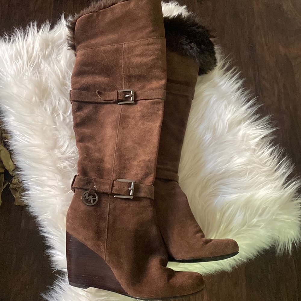 Michael Kors brown suede Faux Fur Wedge Knee High boots size 6 .